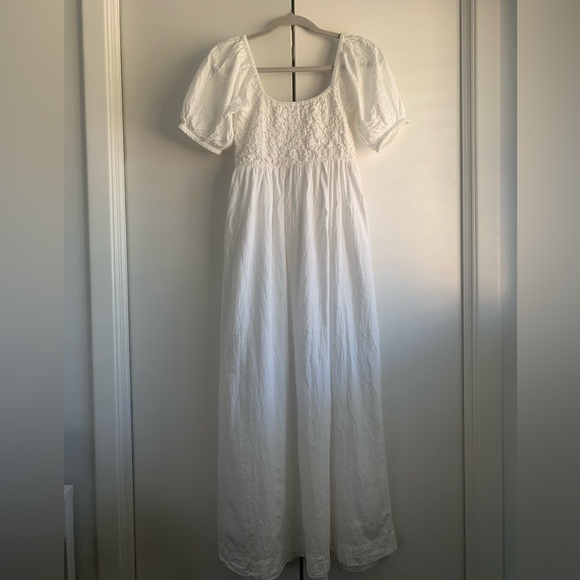 Topshop White Smocked Midi Dress - Picture 5 of 7
